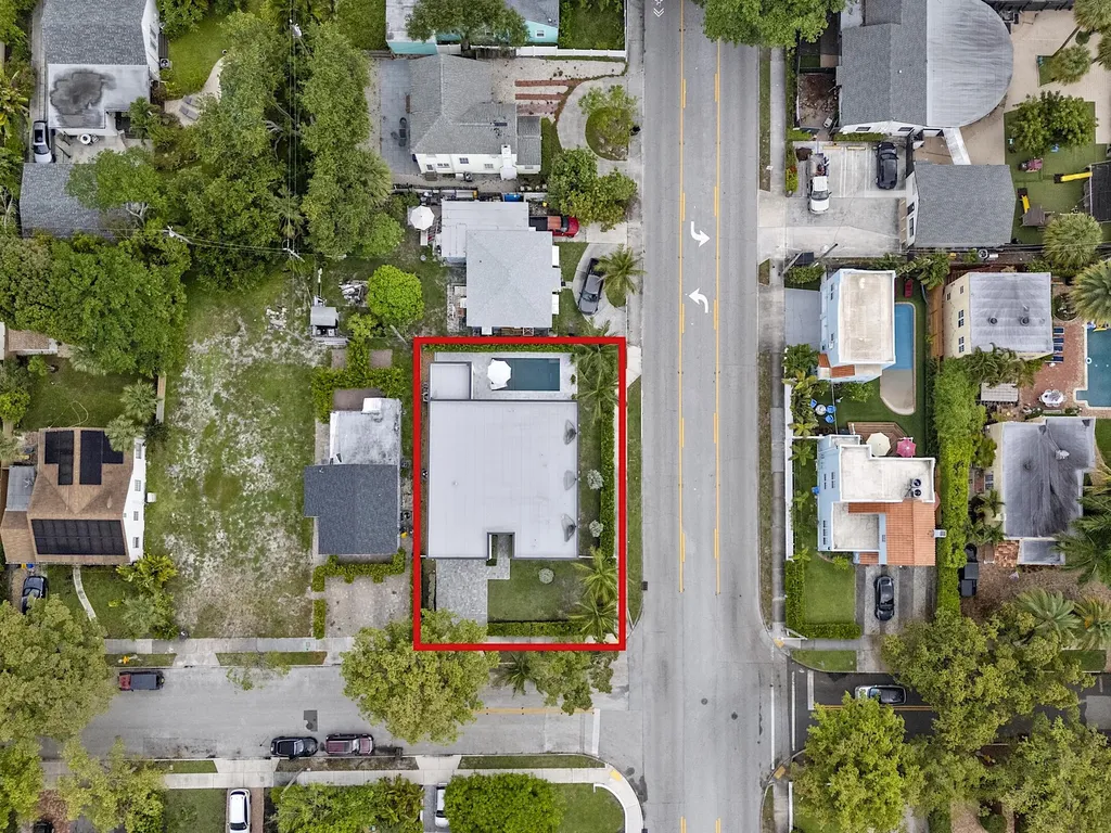 901 Upland Road West Palm Beach FL 33401
