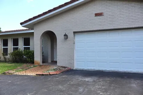 10240 NW 17th Street Coral Springs FL 33071