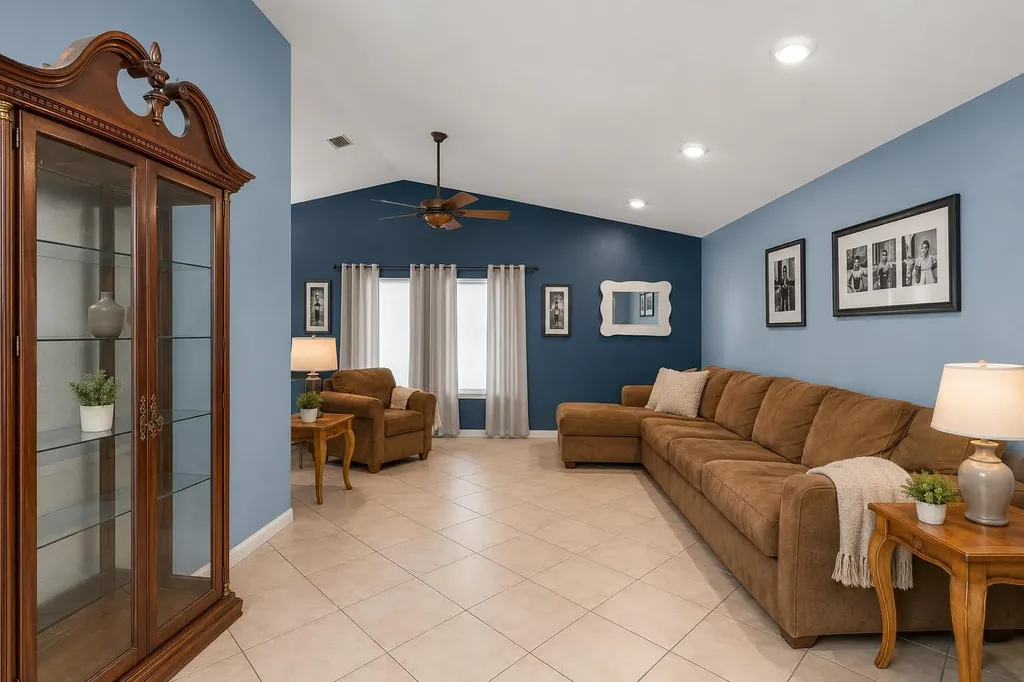 8634 Bridle Path Court Davie FL 33328