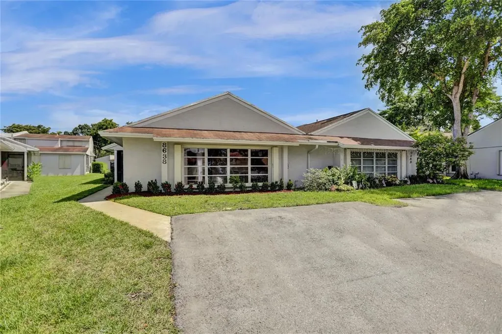 8634 Bridle Path Court Davie FL 33328