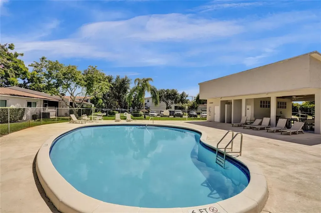 8634 Bridle Path Court Davie FL 33328