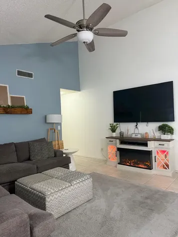 1601 Timberlane Circle Greenacres FL 33463