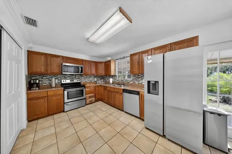 6000 Pinetree Drive Fort Pierce FL 34982