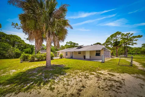 6000 Pinetree Drive Fort Pierce FL 34982