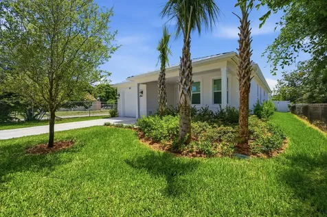 316 SW 4th Avenue Delray Beach FL 33444