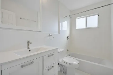 2475 NE 214th Street Aventura FL 33180