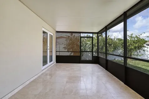 2475 NE 214th Street Aventura FL 33180