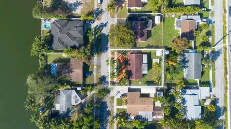 2475 NE 214th Street Aventura FL 33180
