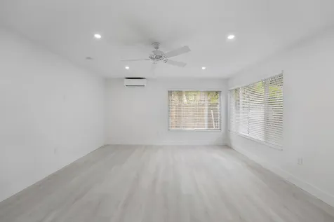 1279 Beach Road West Palm Beach FL 33404