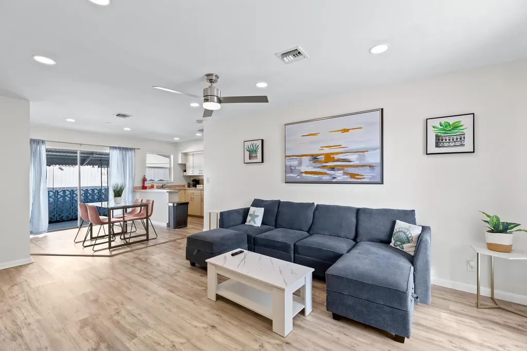 1761 NE 55th Street Fort Lauderdale FL 33334