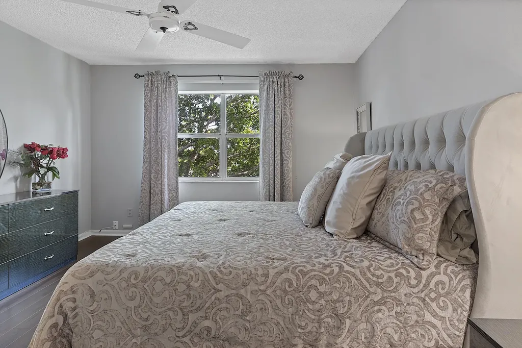 9370 Sunrise Lakes Boulevard Sunrise FL 33322