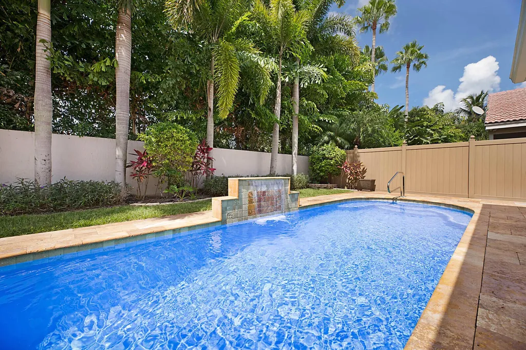 9485 Baritone Court Boca Raton FL 33496