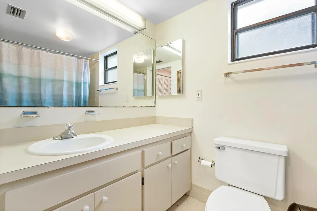 11863 Wimbledon Circle Wellington FL 33414
