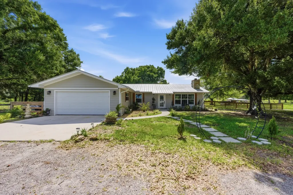 25710 Orange Avenue Fort Pierce FL 34945