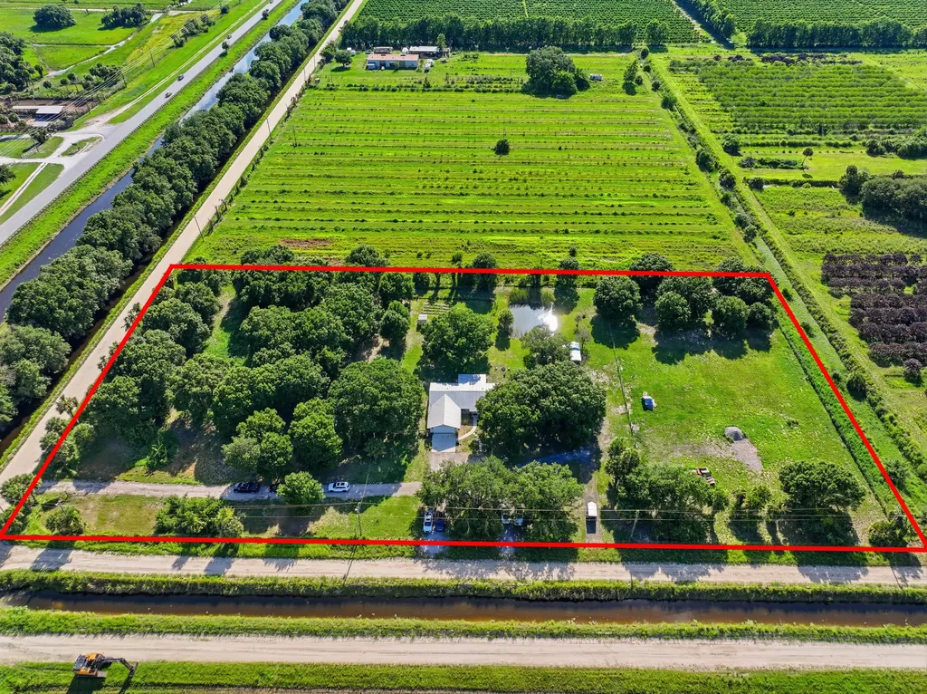 25710 Orange Avenue Fort Pierce FL 34945