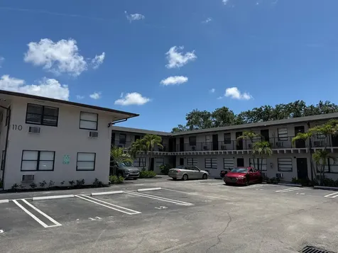 110 NW 7th Avenue Pompano Beach FL 33060