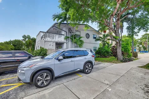 2741 NE 8th Avenue Wilton Manors FL 33334
