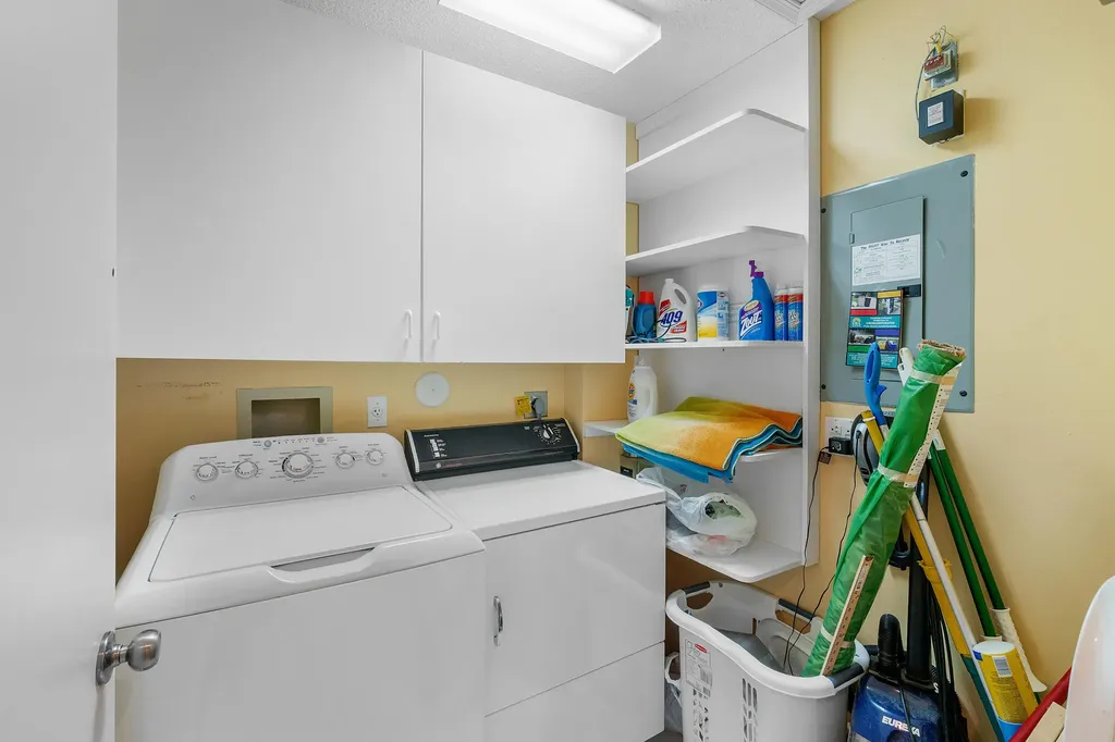 9829 Seacrest Circle Boynton Beach FL 33437