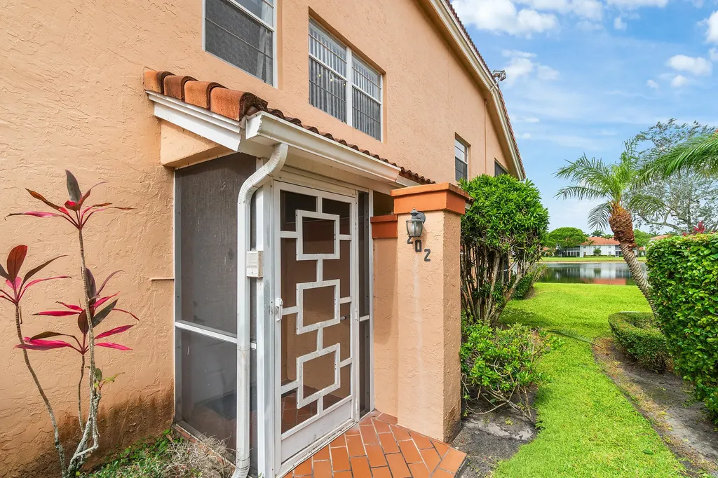 9829 Seacrest Circle Boynton Beach FL 33437