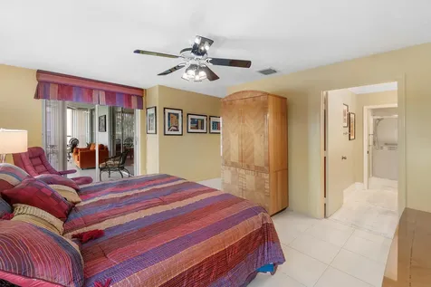 9829 Seacrest Circle Boynton Beach FL 33437