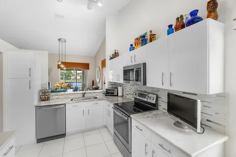9829 Seacrest Circle Boynton Beach FL 33437
