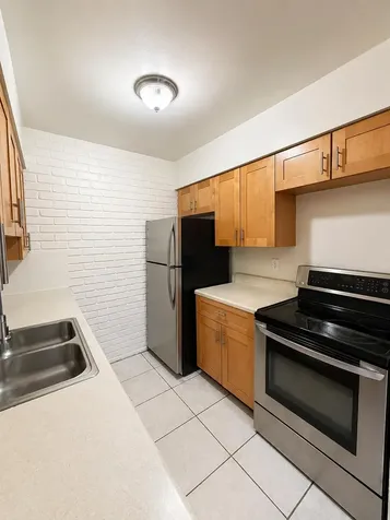 4151 NW 30th Terrace Lauderdale Lakes FL 33309