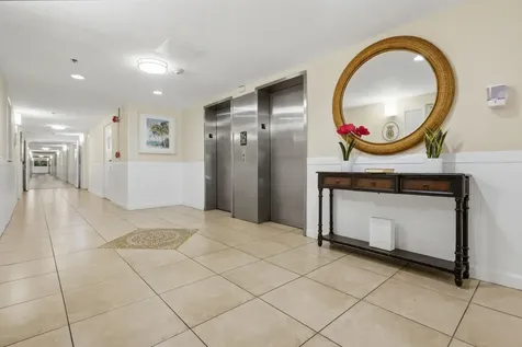 1515 E Broward Boulevard Fort Lauderdale FL 33301