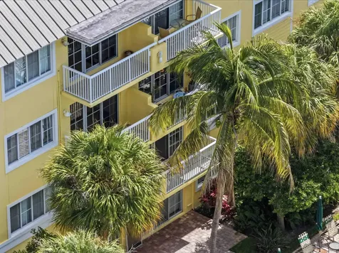 1515 E Broward Boulevard Fort Lauderdale FL 33301