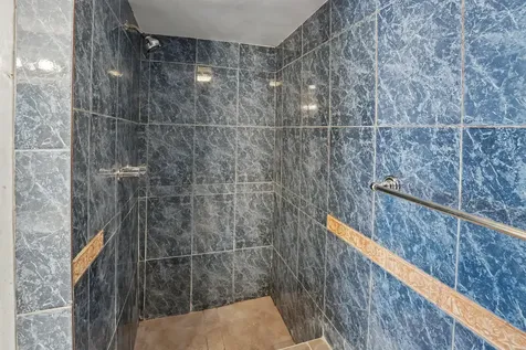 4848 NW 24th Lauderdale Lakes FL 33313