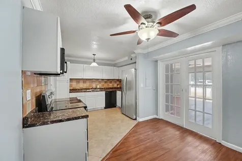4848 NW 24th Lauderdale Lakes FL 33313