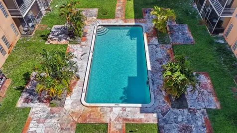 4848 NW 24th Lauderdale Lakes FL 33313