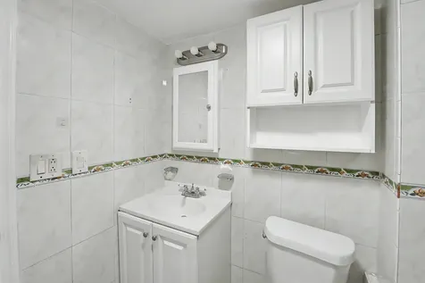 4848 NW 24th Lauderdale Lakes FL 33313