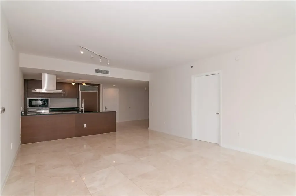 465 Brickell Avenue Miami FL 33131