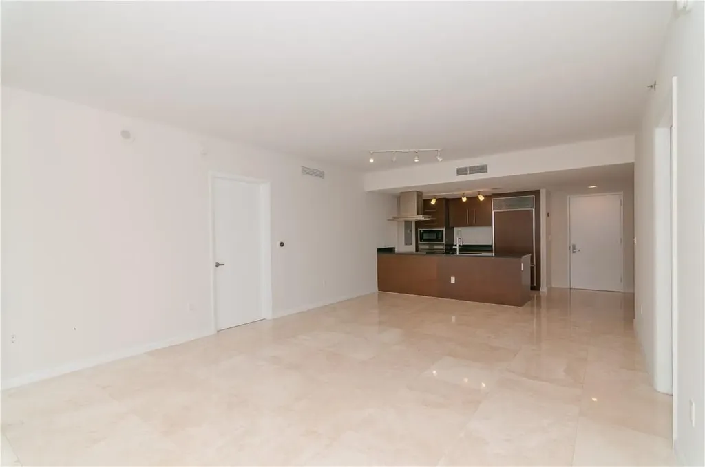 465 Brickell Avenue Miami FL 33131
