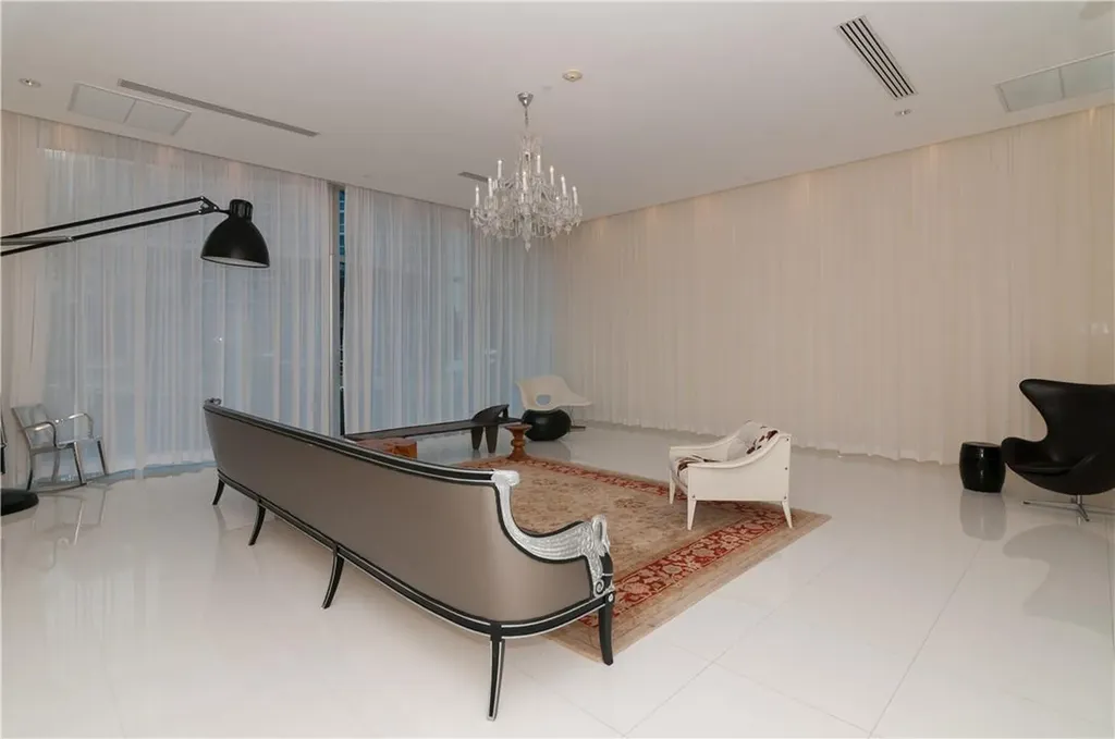 465 Brickell Avenue Miami FL 33131