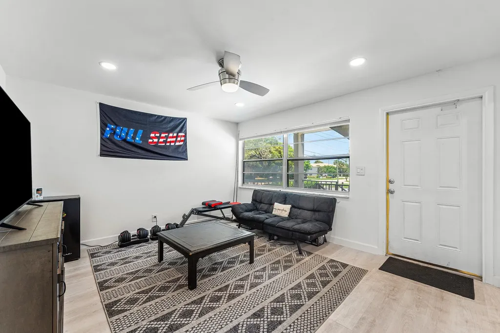 340 NW 19th Street Boca Raton FL 33432