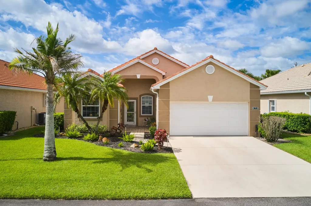 875 NW Sarria Court Port St Lucie FL 34986
