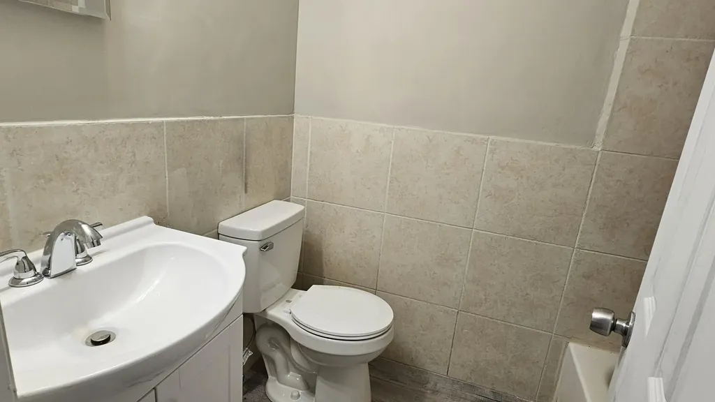 1501 W 17th Street Riviera Beach FL 33404