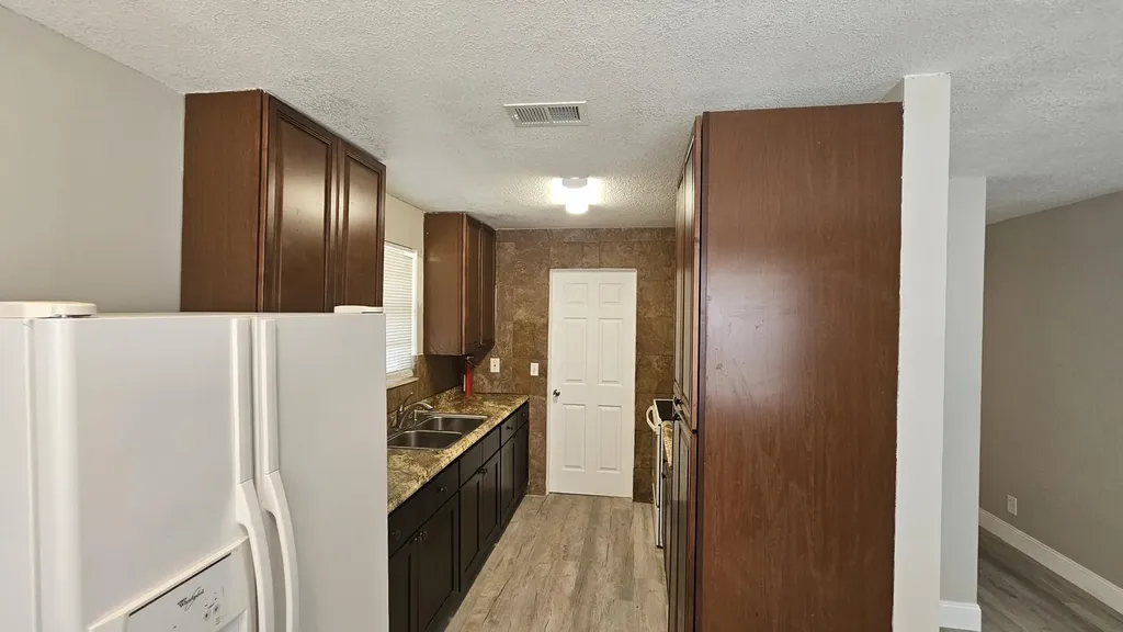 1501 W 17th Street Riviera Beach FL 33404