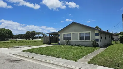 1501 W 17th Street Riviera Beach FL 33404