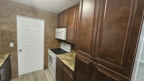1501 W 17th Street Riviera Beach FL 33404