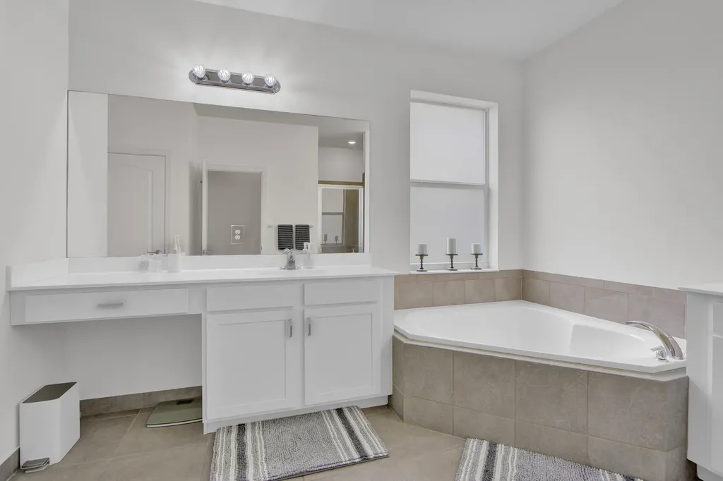 7456 NW Greenspring Street Port St Lucie FL 34987