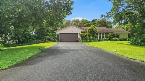 9700 NW 28th Street Cooper City FL 33024
