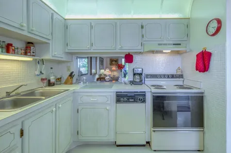 2855 S Garden Drive Drive S Palm Springs FL 33461