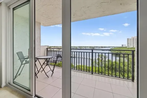 3912 S Ocean Boulevard Highland Beach FL 33487