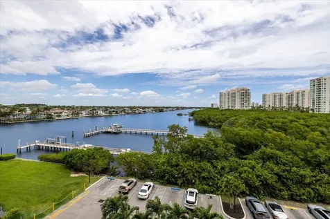 3912 S Ocean Boulevard Highland Beach FL 33487