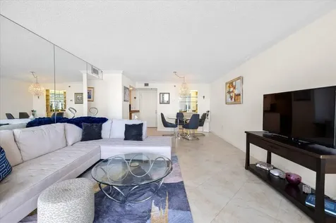 3912 S Ocean Boulevard Highland Beach FL 33487