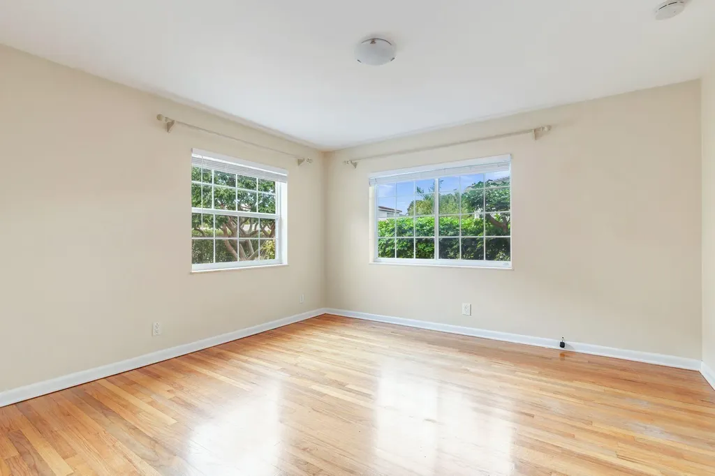 118 Linda Lane West Palm Beach FL 33405