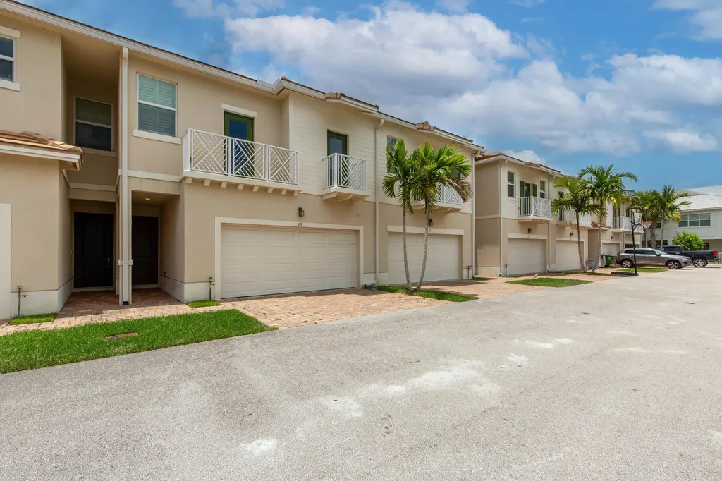 63 Dogwood Court Royal Palm Beach FL 33411