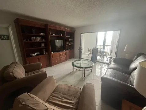 7310 Ashford Place Delray Beach FL 33446